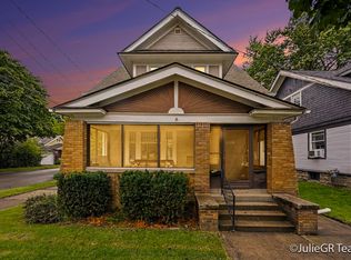 539 Garfield Ave NW, Grand Rapids, MI 49504