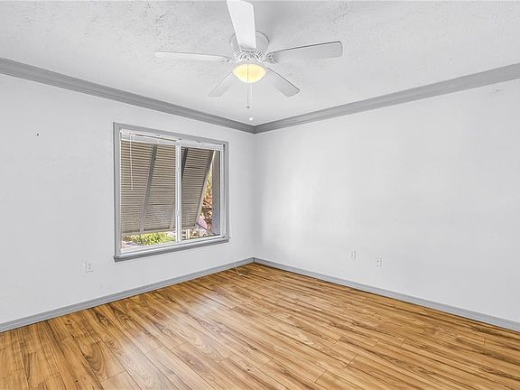 5th image of 3580 41ST LANE S #I