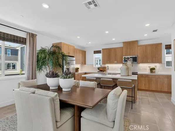 500 Park Dr Unit 21, Carson, CA 90745