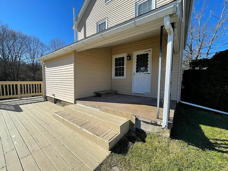 29 N Main St #A — Photo 17