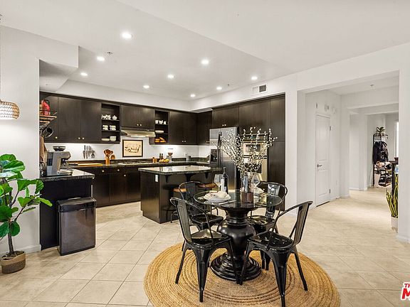 2nd image of 201 E Angeleno Ave Unit 113
