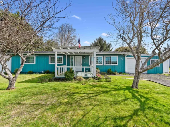 585 S Cammann St, Coos Bay, OR 97420