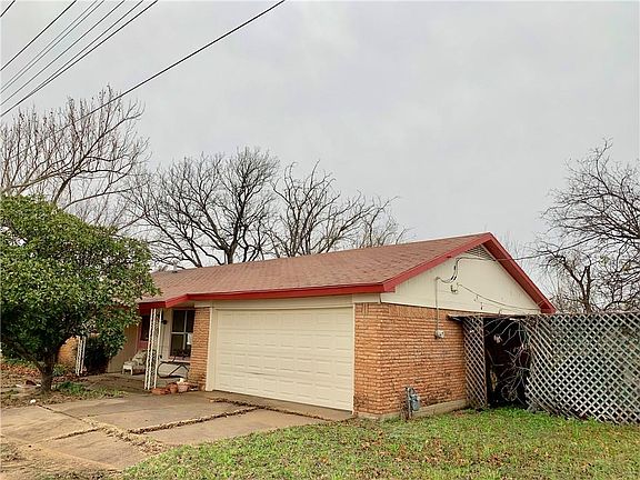 3rd image of 315 Robert Ave