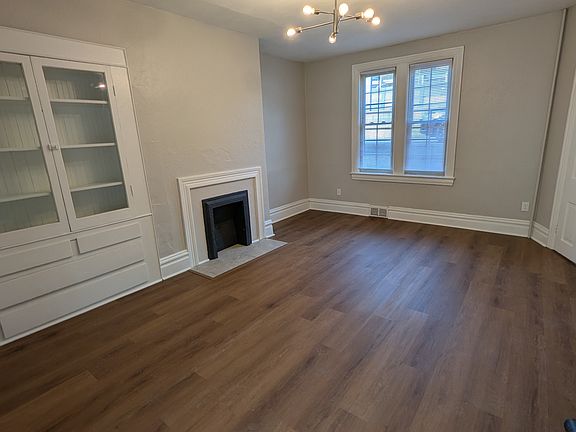 5th image of 3915 Willow Ave Floor 1