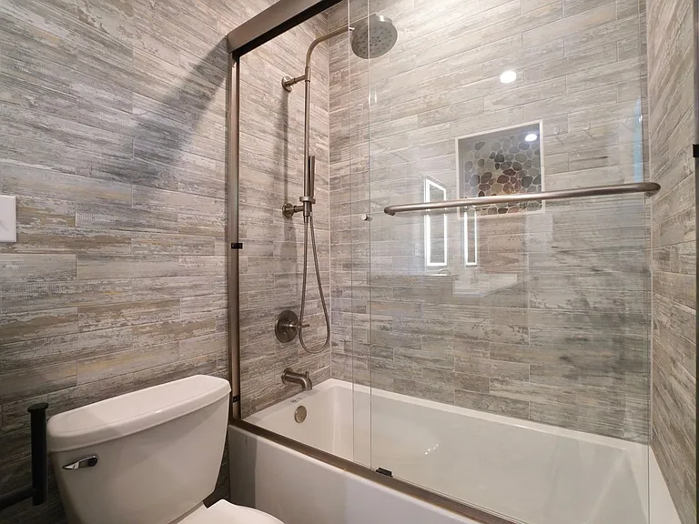 8 Woodhollow Trl — Photo 29