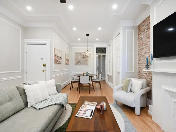 1216 Washington St APT 3S, Hoboken, NJ 07030