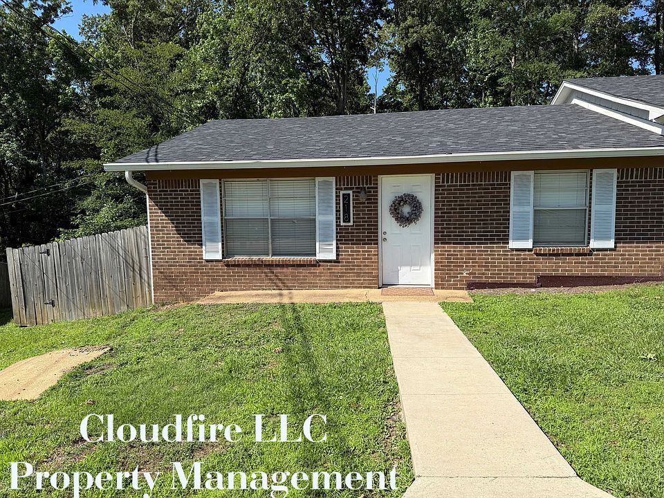 1st image of 218 James Cir