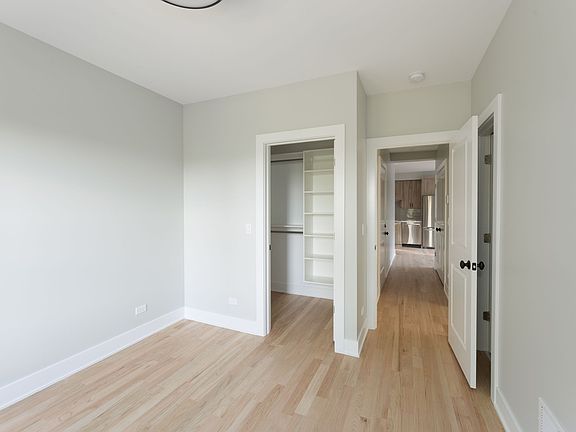 4th image of 2237 N Bissell St APT 2239-2S