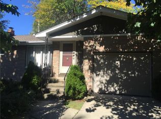 3388 Dickens Rd, Blasdell, NY 14219