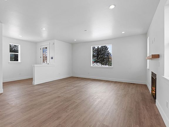 Base Camp Plan 1 Living Room