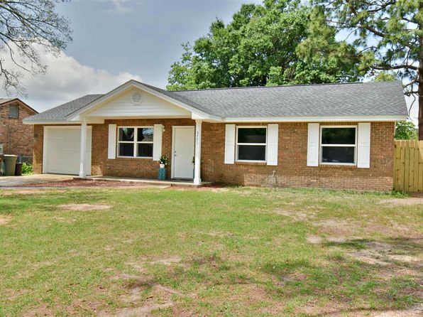 5771 Hermosa Cir, Pensacola, FL 32526