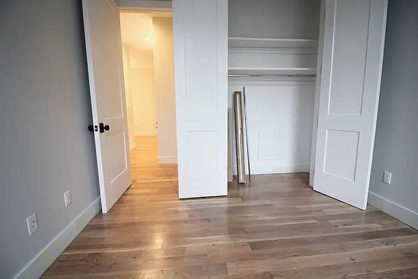 Rented by Nooklyn NYC LLC | media 19