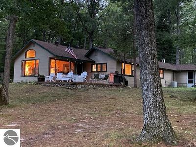14786 Nuenfelt Rd, Johannesburg, MI, 49751