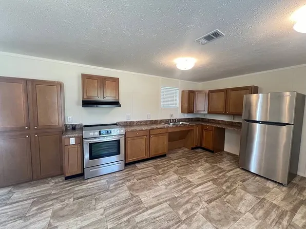 2500 Farm Bureau Rd Lot 236, Manhattan, KS 66502