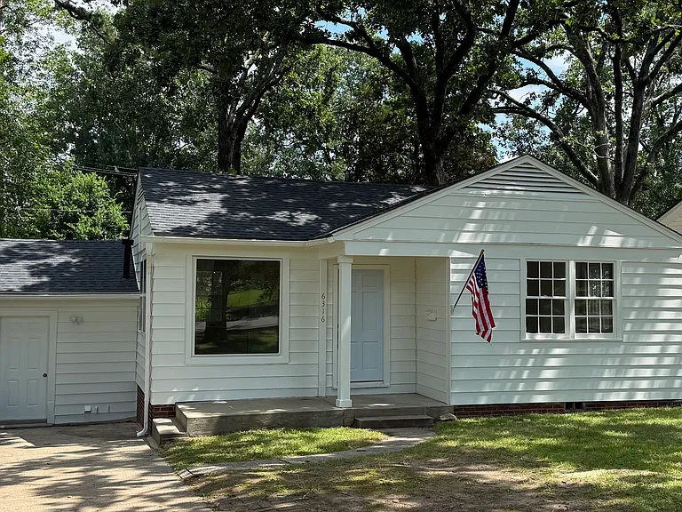 6316 Kenwood Rd — Photo 1