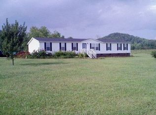 102 Carpenters Knob Dr, Lawndale, NC 28090