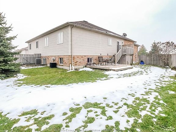 2nd image of 1628 Heatherglen Dr