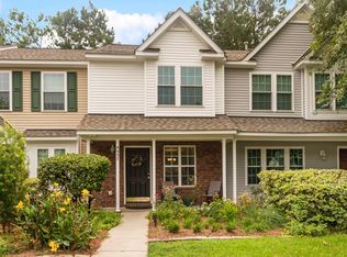 8037 Shadow Oak Dr, North Charleston, SC 29406