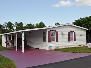 2109 Pebble Beach Blvd, Orlando, FL 32826