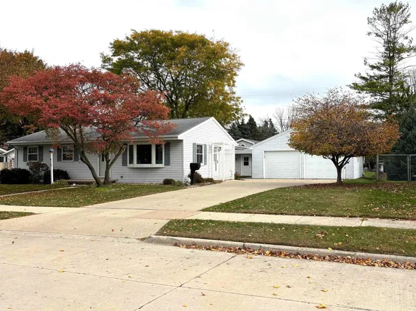 612 Walter St, Kaukauna, WI 54130