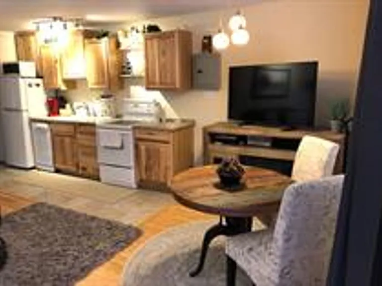 214 S Harris St #210 — Photo 4