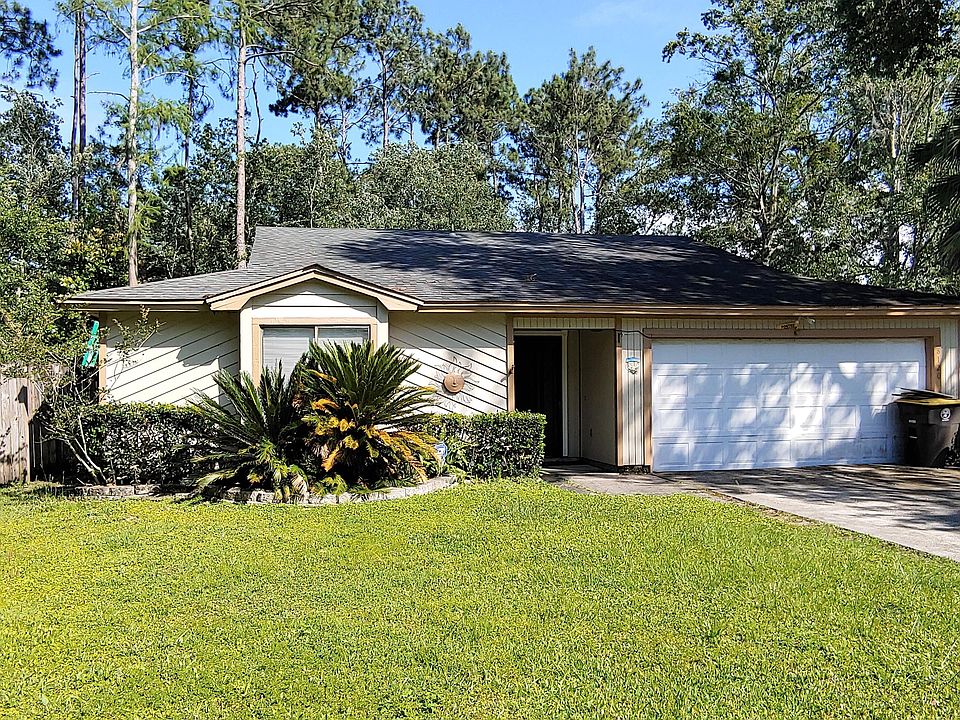 1st image of 8120 Weybridge Dr