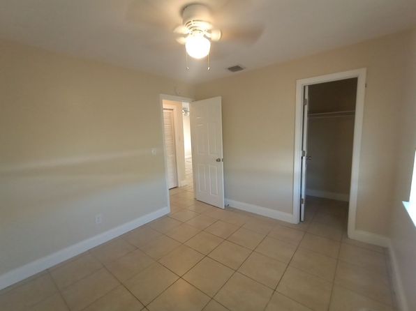 132 SW 12th Ave