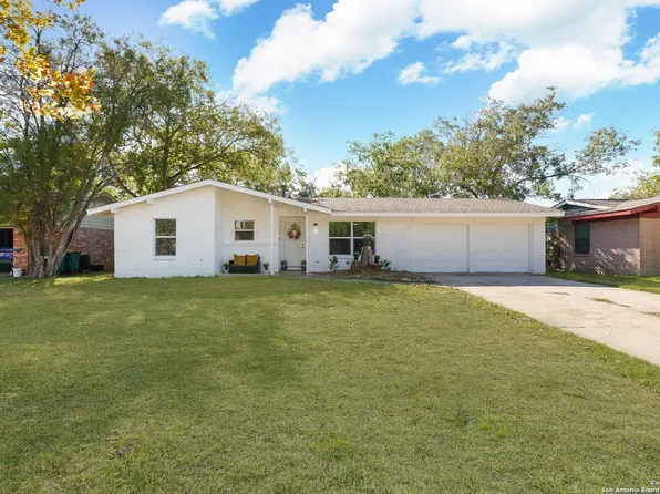 410 E BYRD BLVD, Universal City, TX 78148