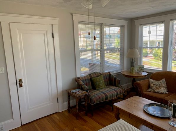 122 Ocean Ave #1, Providence, RI 02905