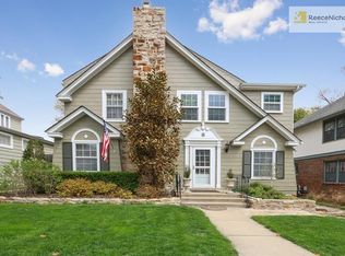 8 W 70th St, Kansas City, MO 64113