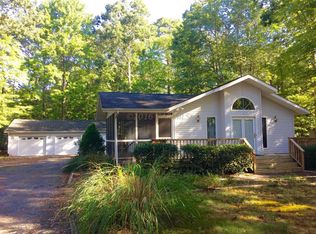 4 Catalpa Ln, Ocean Pines, MD 21811