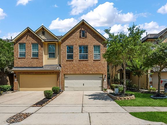 3rd image of 18550 Jasmine Garden Pl