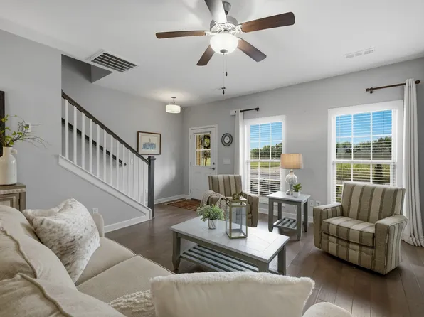 3113 Monrovia Dr, Murfreesboro, TN 37128