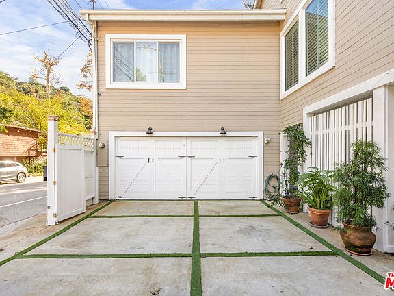 2nd image of 1647 N Beverly Glen Blvd