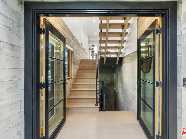 1033 N Vista St, West Hollywood, CA 90046