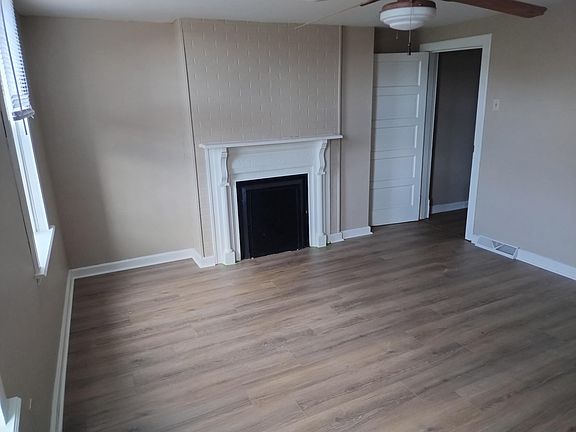 bedroom #1