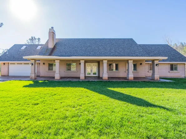 21622 Elk Trl W, Redding, CA 96003