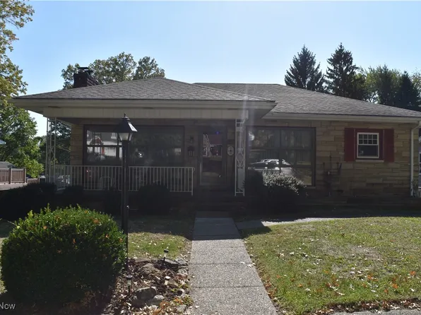 116 Park Dr, Saint Clairsville, OH 43950