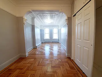 Rented by Linda N Eskander, LREB