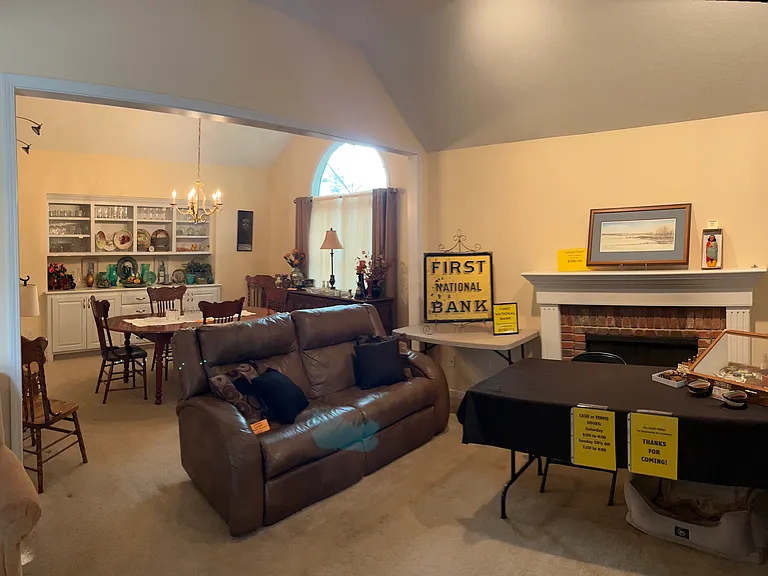3111 Cottage Ln — Photo 9