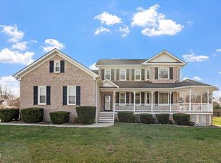 5200 Sugg Ct, Fuquay Varina, NC 27526