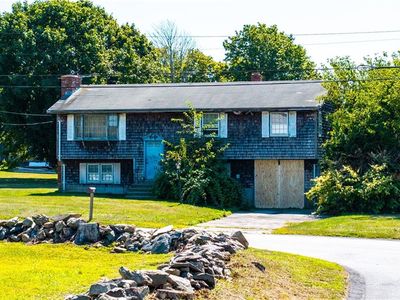 236 Dexter St, Portsmouth, RI, 02871