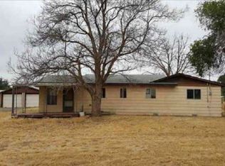 210 W Old Inland Empire Hwy, Prosser, WA 99350