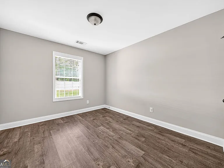 2416 Scoggins Rd — Photo 26
