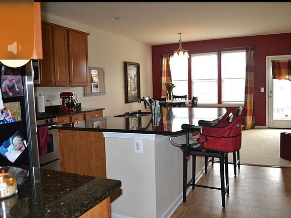 2nd image of 43913 Eastgate View Dr
