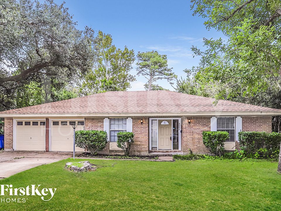 1st image of 8002 Larkspur Dr