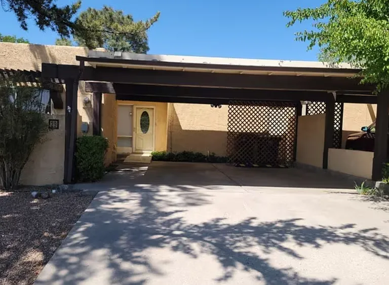 29 Casa Hermosa Dr NE #29 — Photo 1