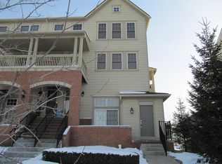 50147 Harding St, Canton, MI 48188