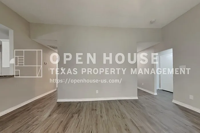 1616 Ocean Dr — Photo 5