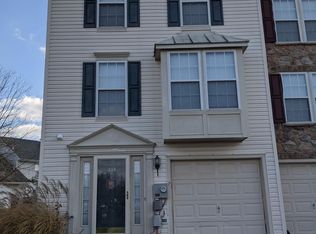 223 Windsor Ct, Quakertown, PA 18951